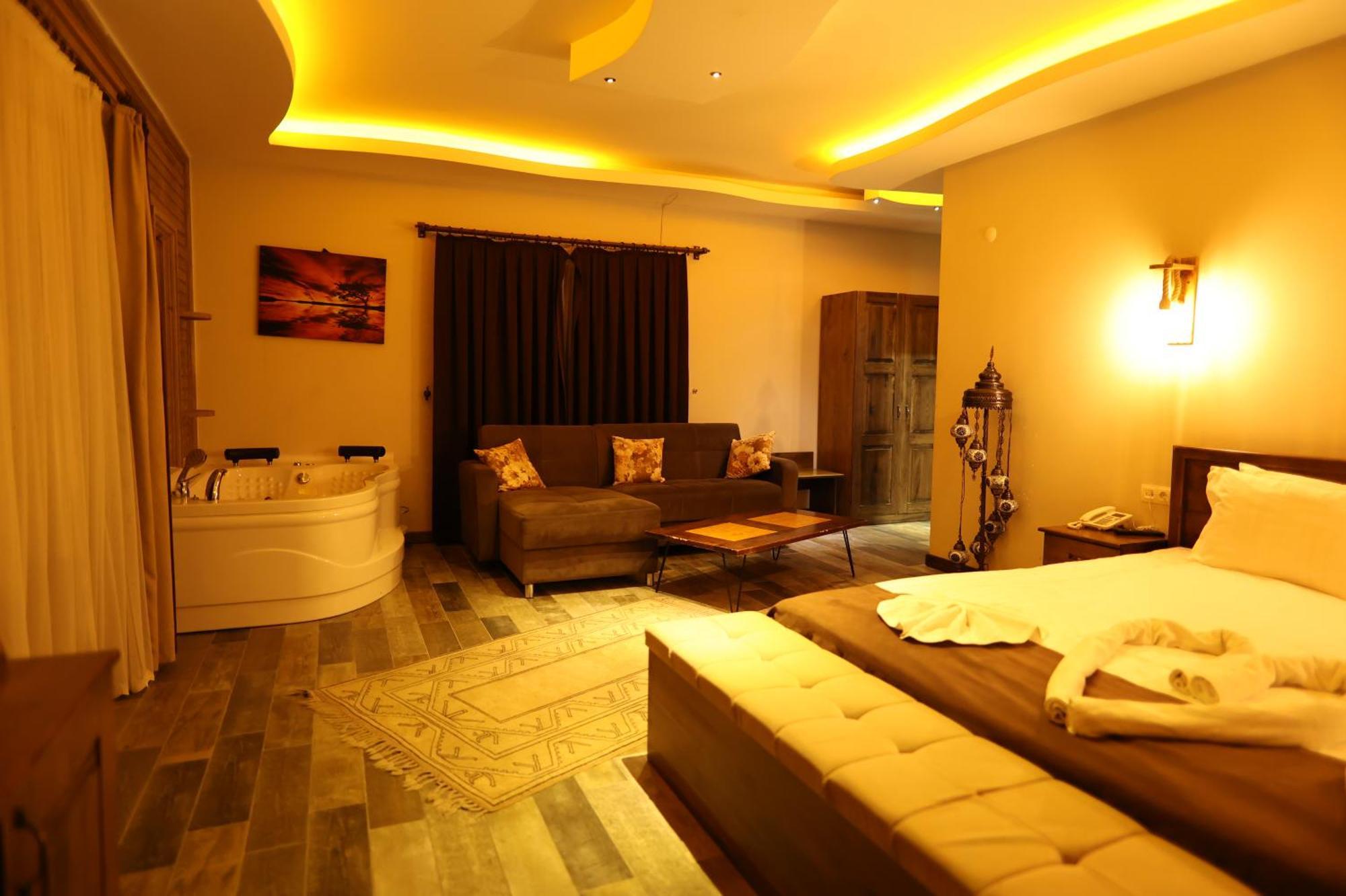 El Nazar Stone Suite Uchisar Exterior photo