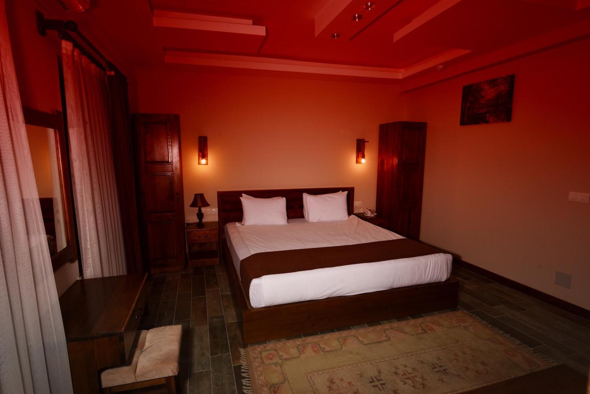 El Nazar Stone Suite Uchisar Exterior photo