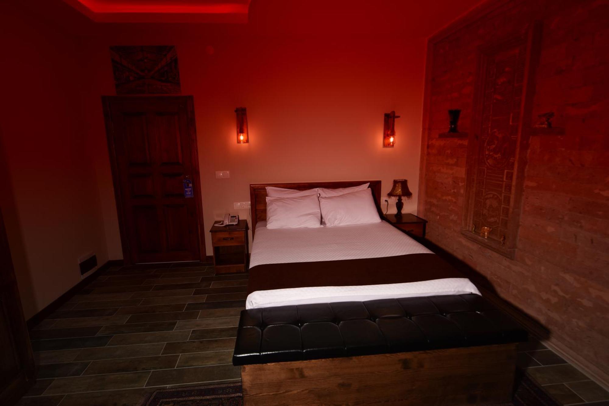 El Nazar Stone Suite Uchisar Exterior photo