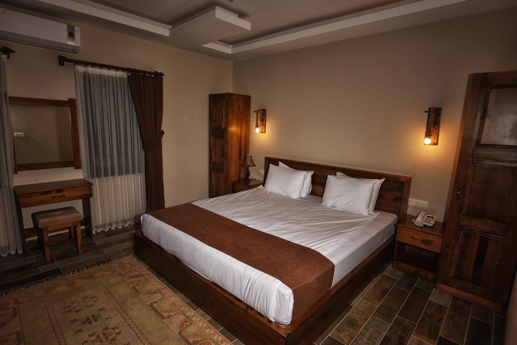 El Nazar Stone Suite Uchisar Exterior photo