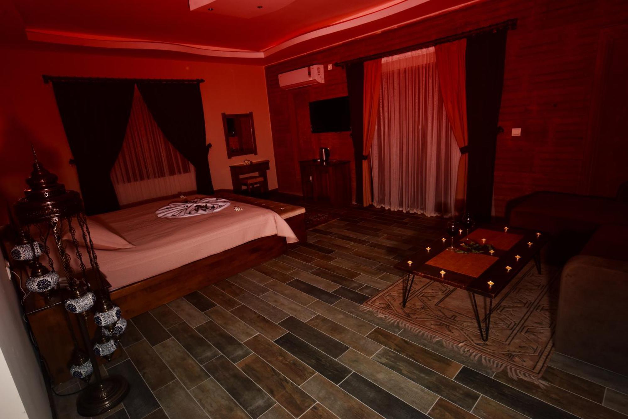 El Nazar Stone Suite Uchisar Exterior photo