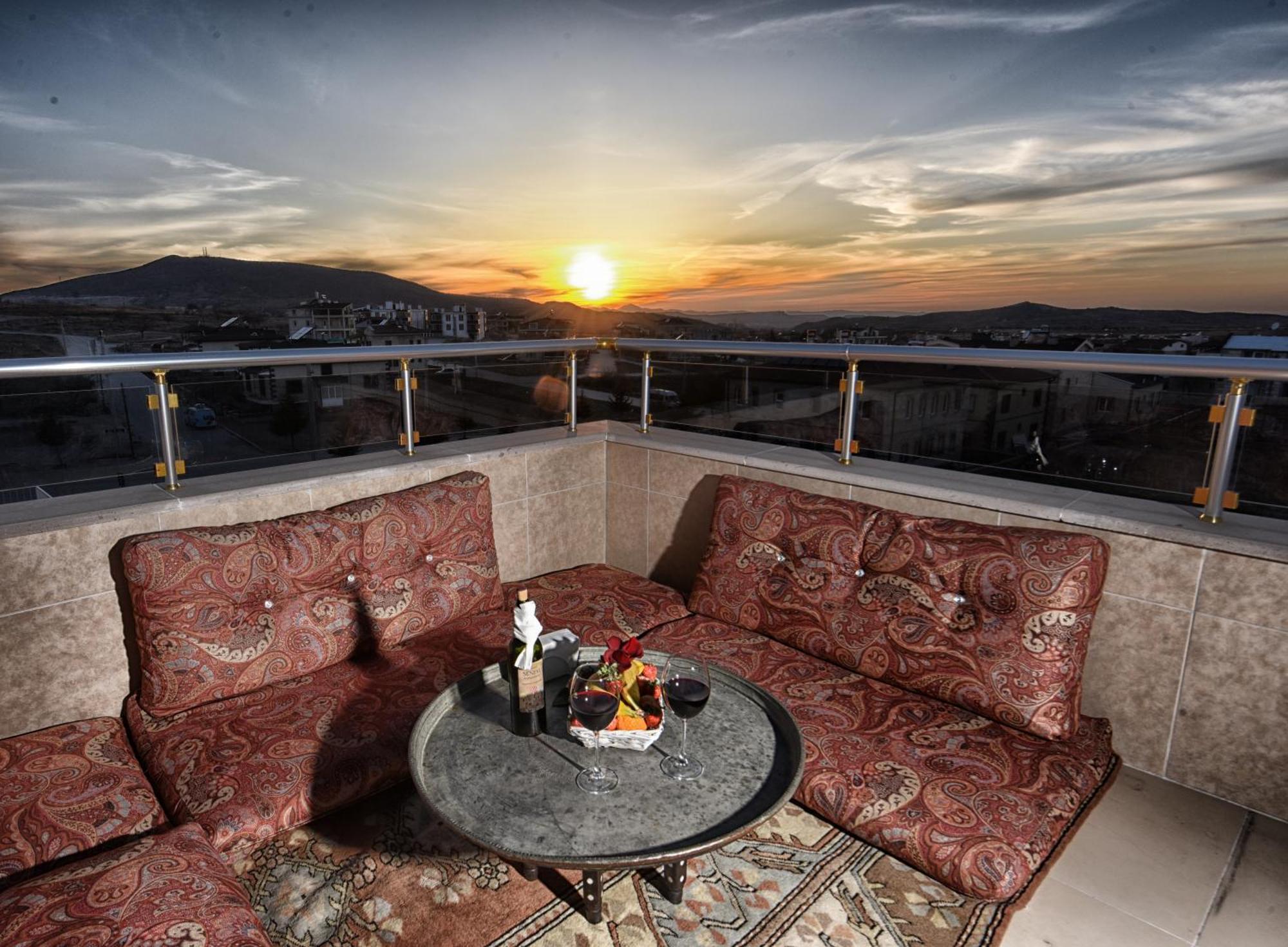 El Nazar Stone Suite Uchisar Exterior photo